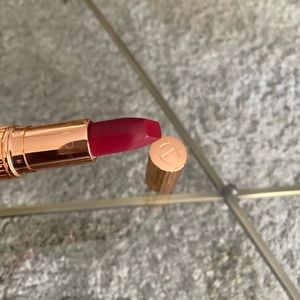 Charlotte Tilbury Love Liberty Lipstick